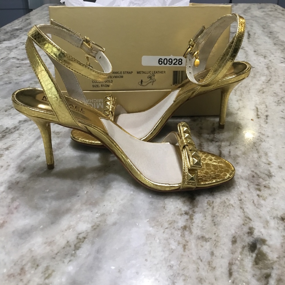 Michael Michael Kors—Gently Worn Sandal